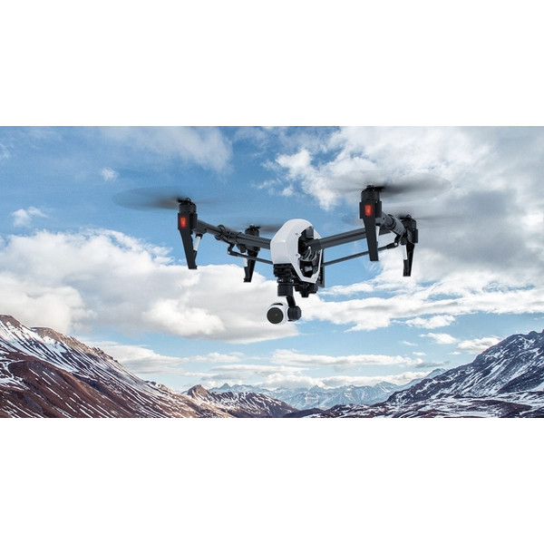 Квадрокоптер DJI Inspire 1 с 4K видеокамерой (1 пульт)